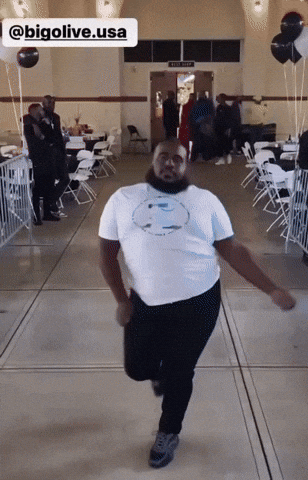 FREE SPIRITED SASHAYING